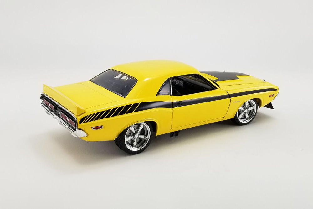 Dodge Challenger Trans AM Street Fighter 1971 CHICAYNE 1:18 Acme