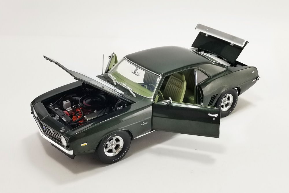 Chevrolet Copo Camaro 1969 1:18 Acme Verde - 19 anos! Loja on-line