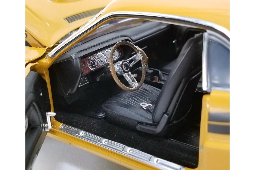 Dodge Challenger R/T Hemi 1971 1:18 Acme Dourado - 20 anos! Loja