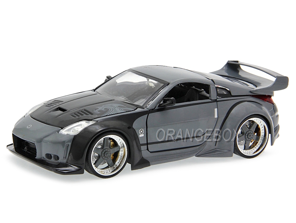D.K s Nissan 350Z Velozes e Furiosos Jada Toys 1:24 - 20 anos