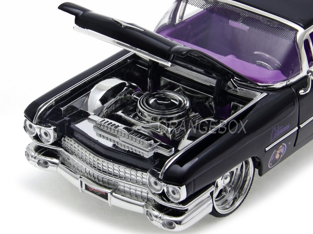 Cadillac Coupe DeVille 1959 + Catwoman DC Comics Bombshells Jada