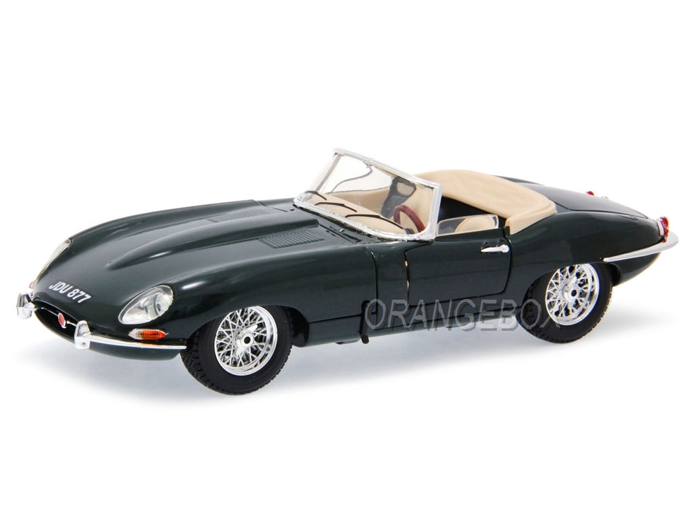 ミニカー 1/18 JAGUAR E-Type Jaguar E-Type Convertible 1961 Bburago 1:18 Verde - 19 anos! Loja