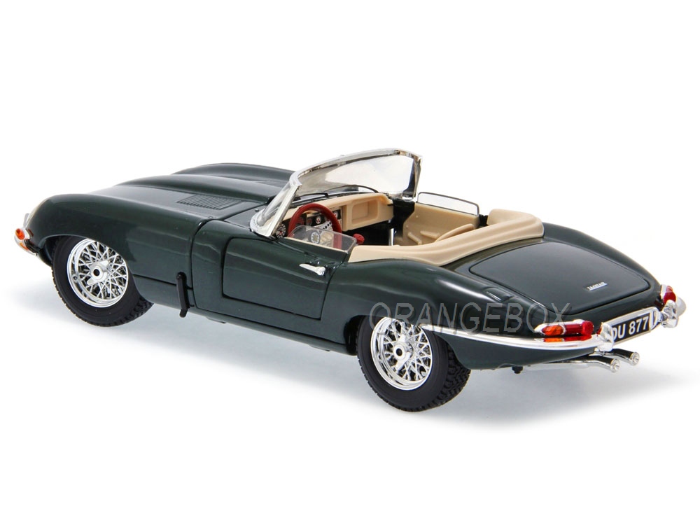 Jaguar E-Type Convertible 1961 Bburago 1:18 Verde - 20 anos! Loja