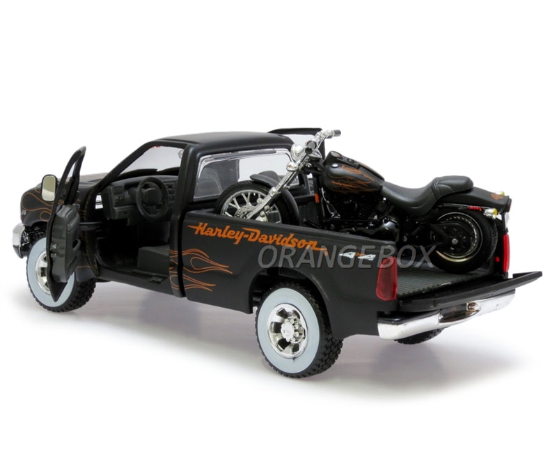 Ford F-350 Super Duty 1999 1:27 Maisto + Moto FXSTB Night Train