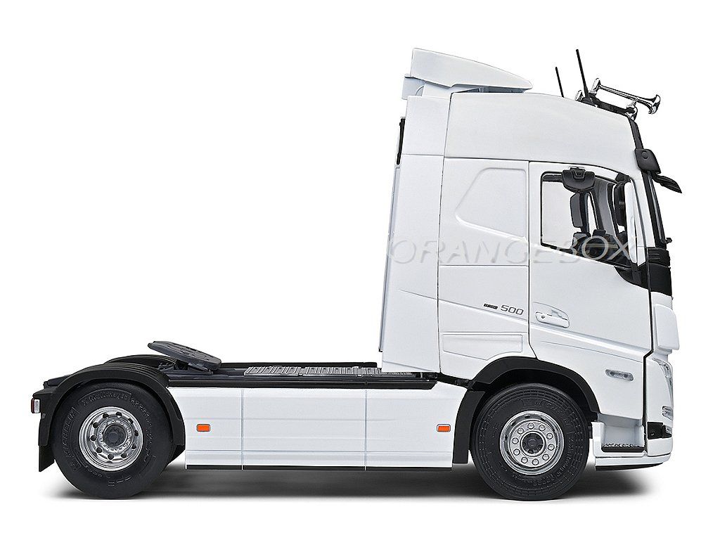 Volvo FH Globetrotter XL 2021 1:24 Solido Branco - 20 anos! Loja