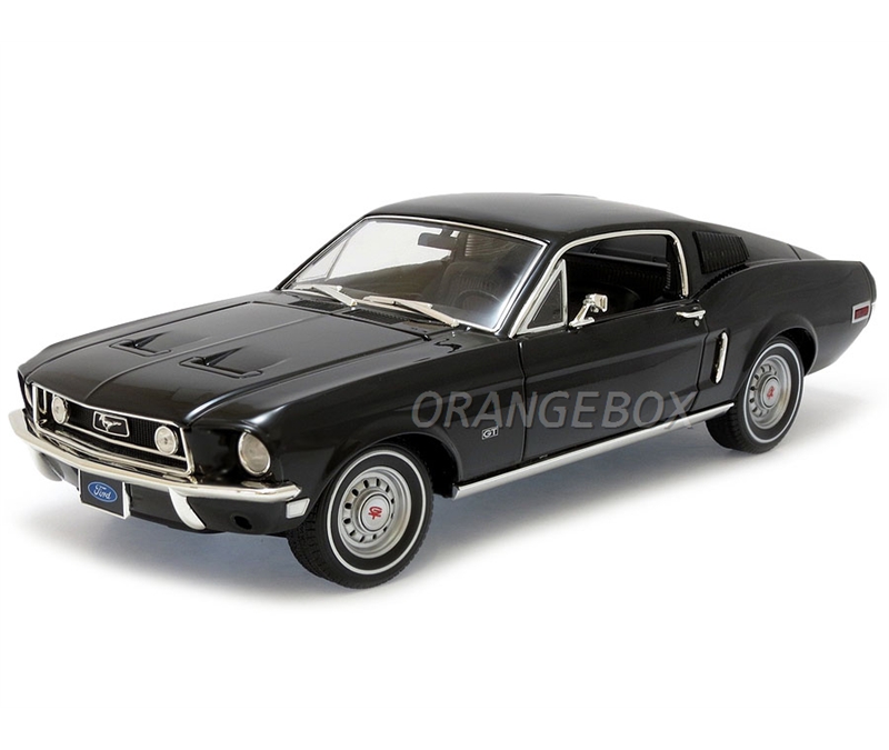 【3/8までの出品】Turning point Mustang BGM セット Ford Mustang GT 2+2 Fastback 1968 1:18 Greenlight Preto - 20 anos