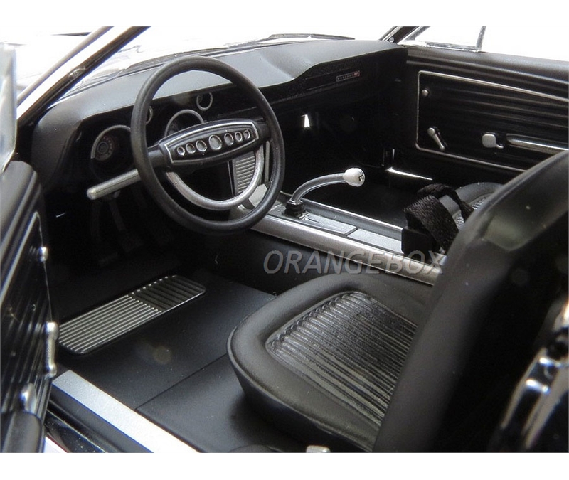 Ford Mustang GT 2+2 Fastback 1968 1:18 Greenlight Preto - 20 anos