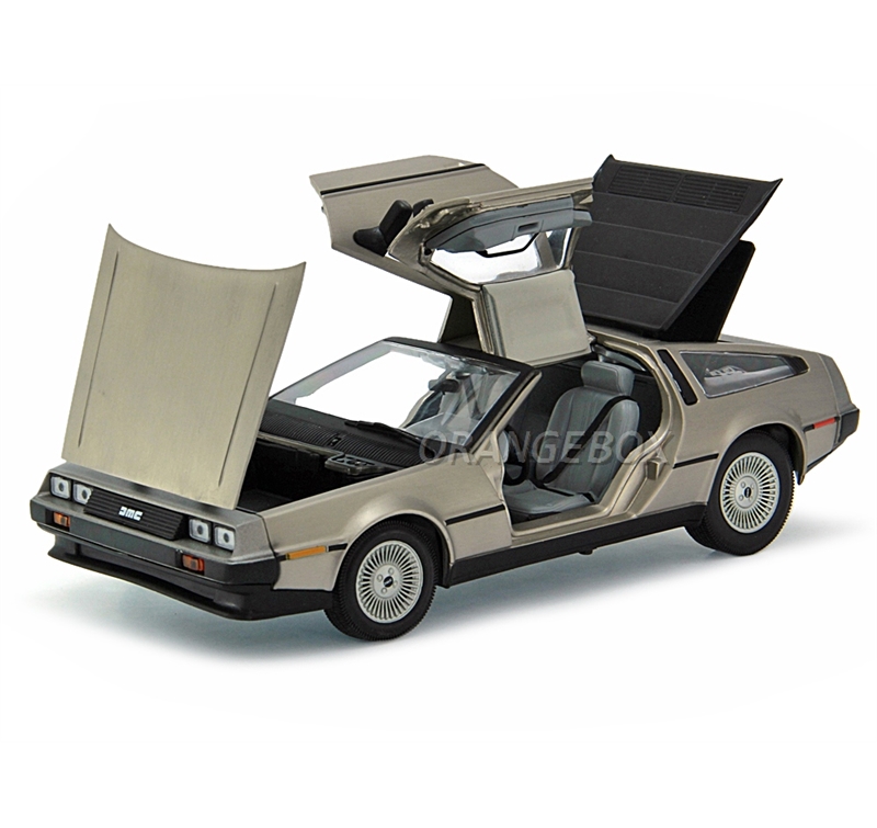1/18ミニカー　DE LOREAN LK 1981 1/18 1981 De lorean car model car Model gold Edition | eBay