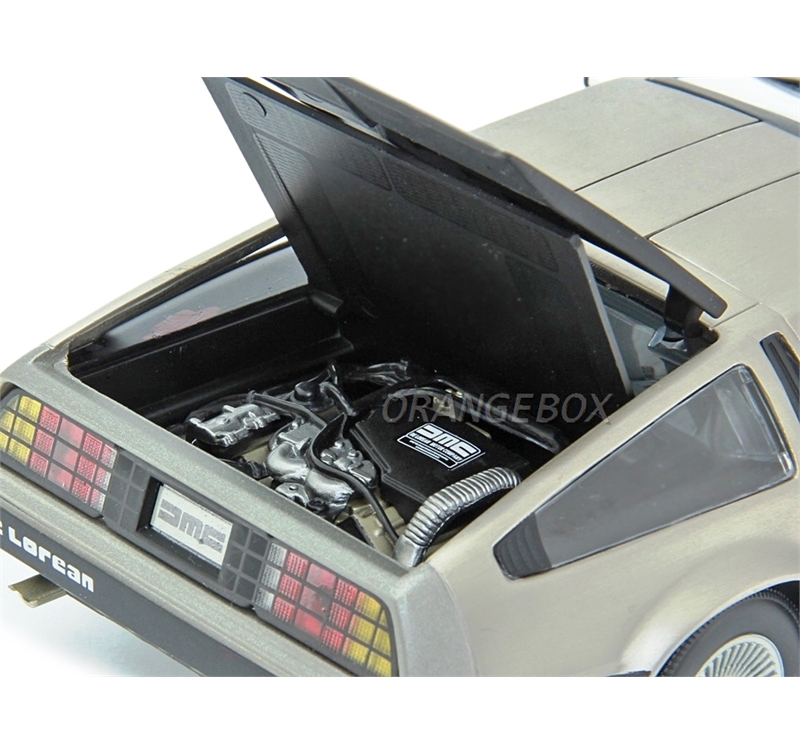 Delorean DMC12 LK 1981 Sunstar 1:18 - 19 anos! Loja on-line