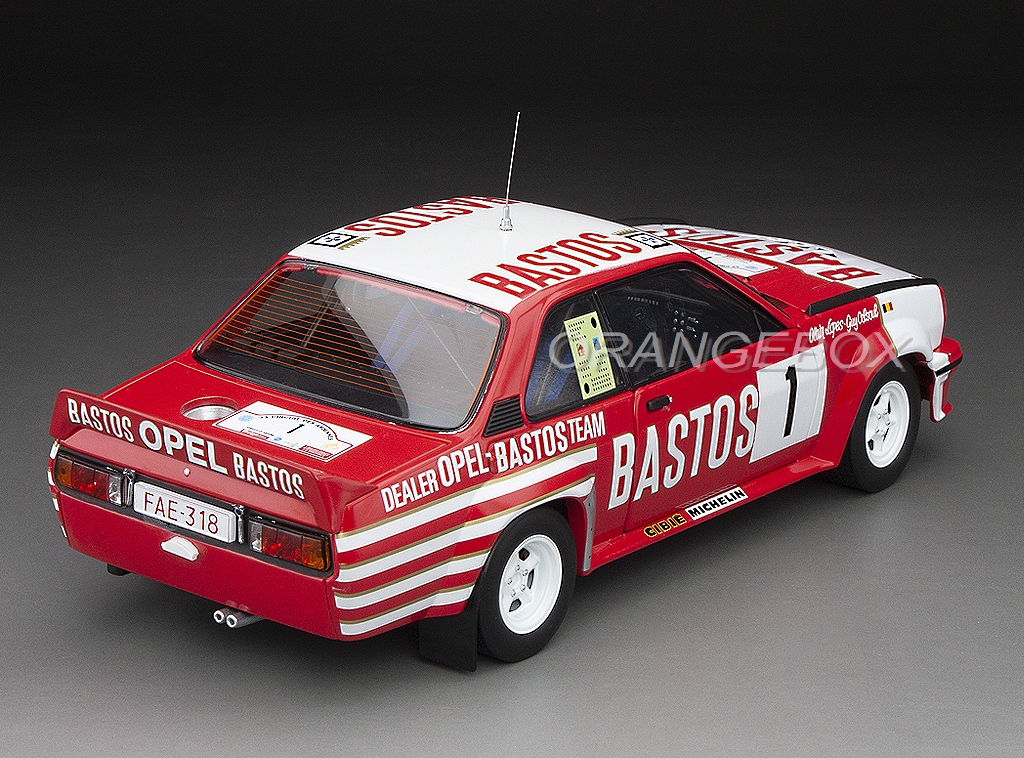 ミニカー　1/18 オペル アスコナ 400 1983年アルデンヌサーキット 2位 Colsoul Guy/Lopes Alain #1 [5395] モデルカー 1/18 SunStar/サンスター オペル アスコナ 400 1983