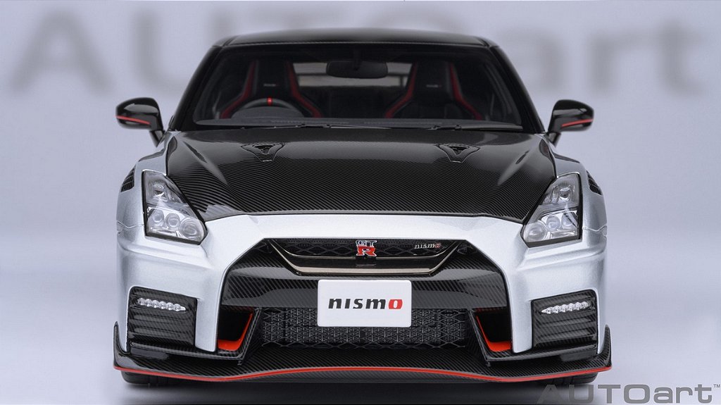 Nissan GT-R (R35) NIsmo 2022 Special Edition 1:18 Autoart Cinza