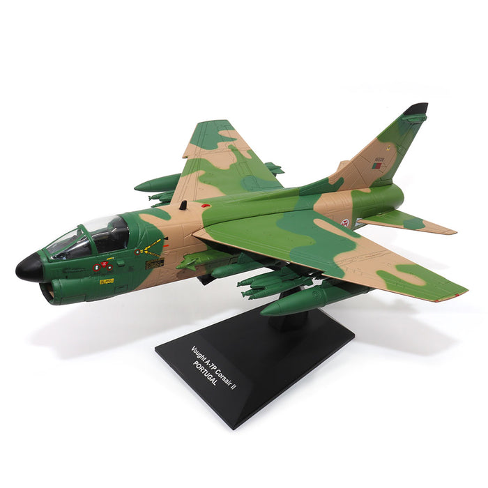 Avião Caça Vought A-7P Corsair II 1:72 Motorcity Classics00 - 20