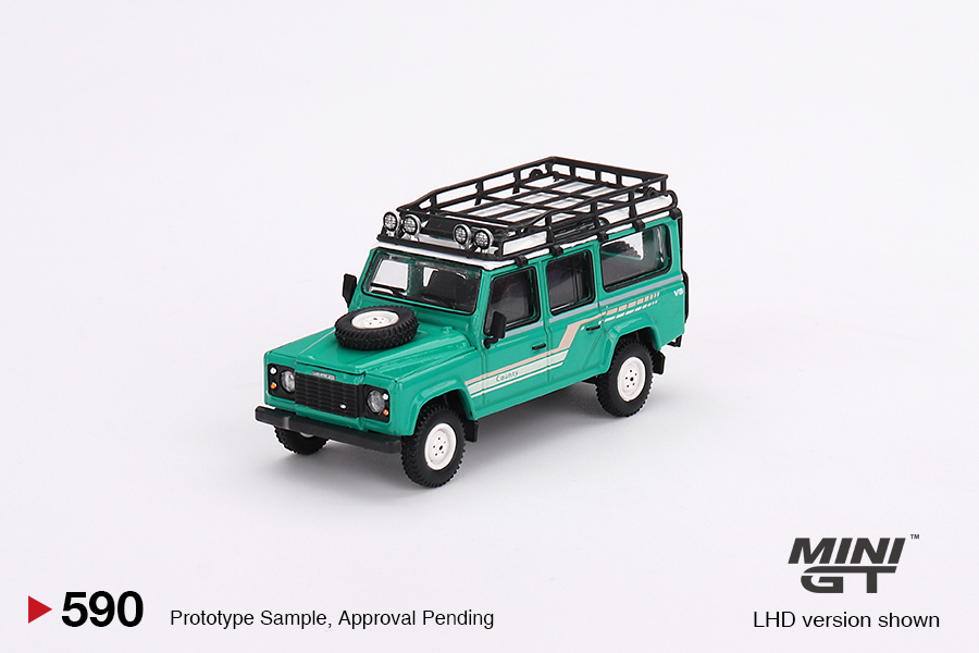 Land Rover Defender 110 1985 County Station 1:64 Mini GT - 20 anos