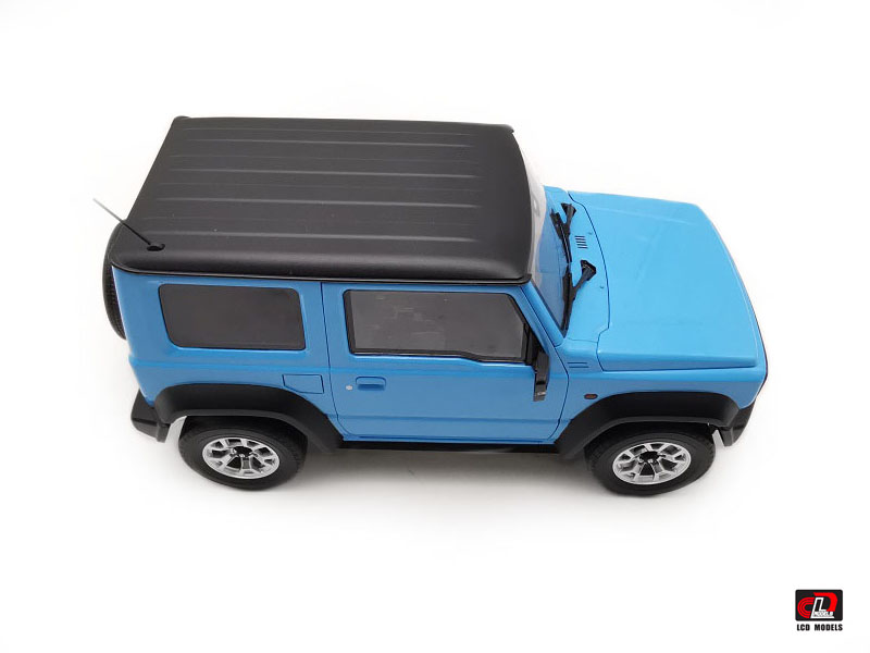 Suzuki Jimny Sierra 1:18 LCD Models Azul - 20 anos! Loja on-line