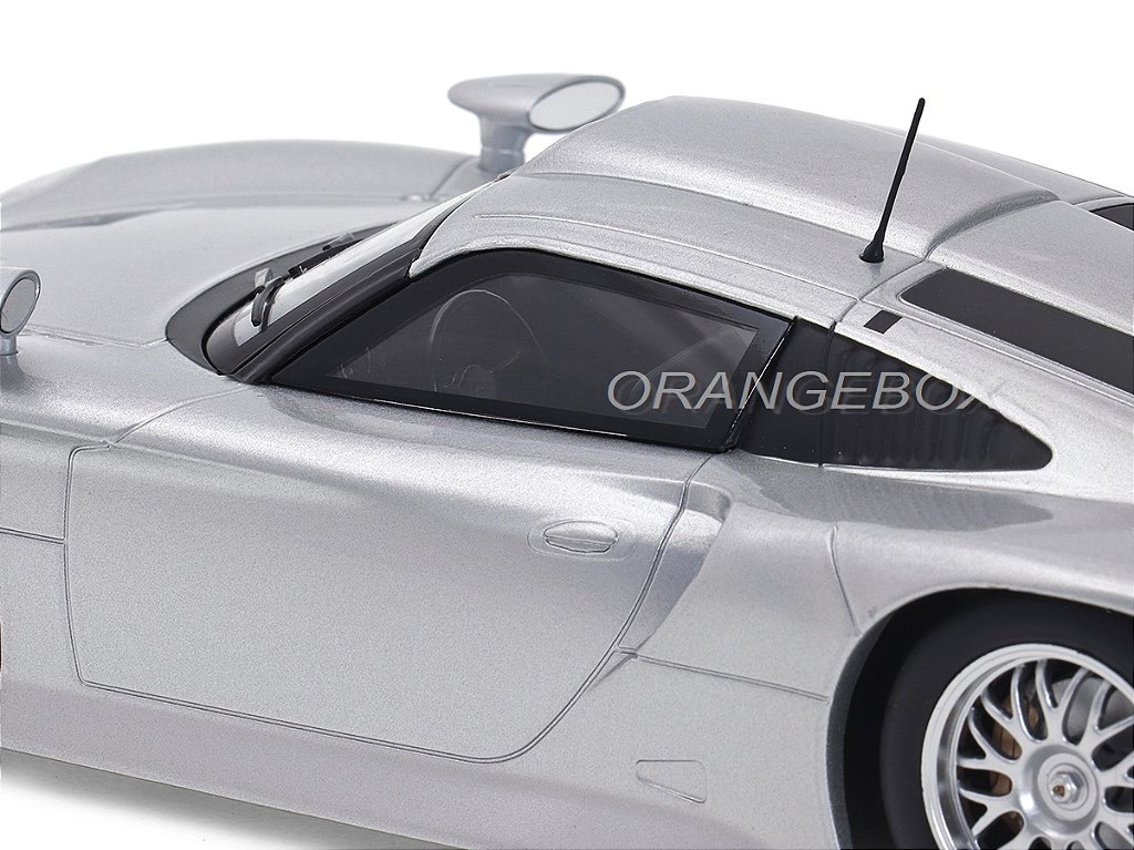 Porsche 911 GT1 Street Version 1997 1:18 Werk83 - 20 anos! Loja on