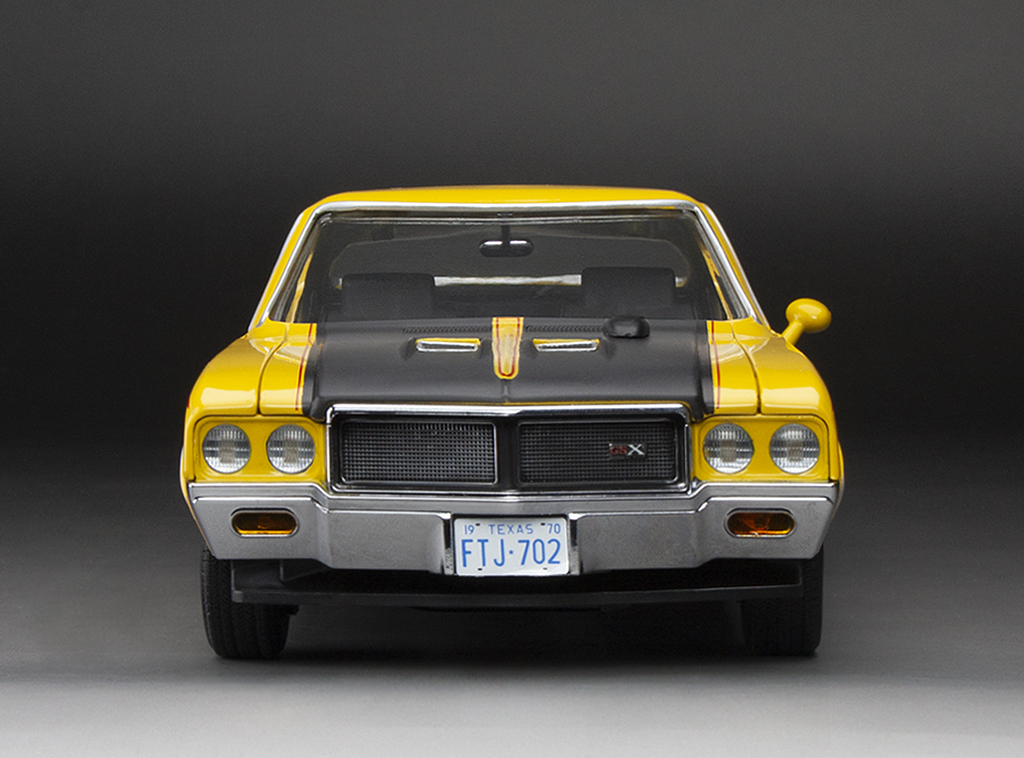 Buick GSX 1970 1:18 Sunstar Amarelo - 19 anos! Loja on-line de