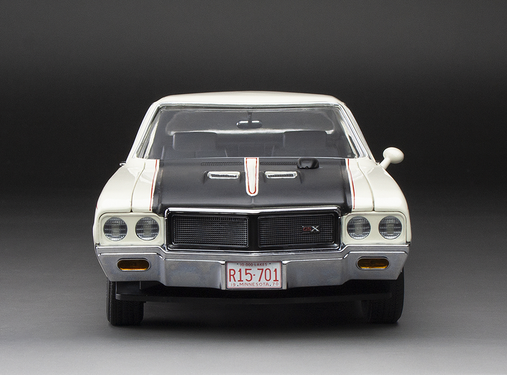 Buick GSX 1970 1:18 Sunstar Branco - 19 anos! Loja on-line de