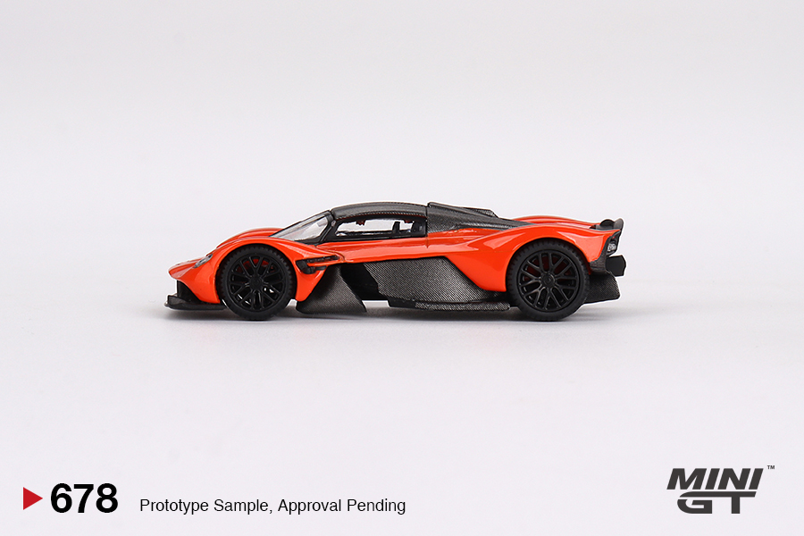 Aston Martin Valkyrie 1:64 Mini GT Laranja - 20 anos! Loja on-line