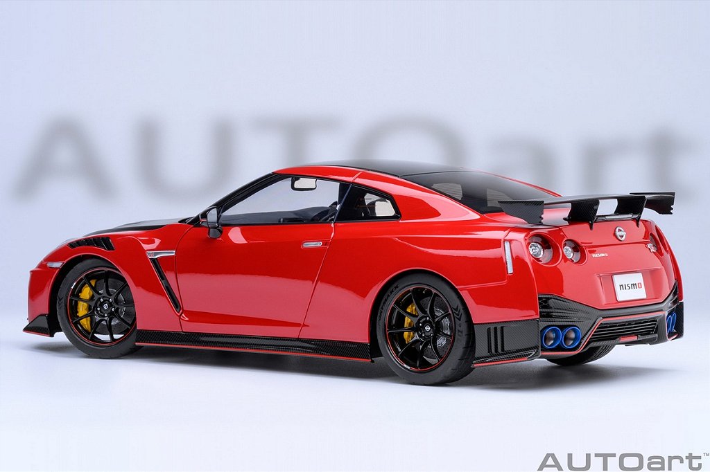 Nissan GT-R (R35) Nismo 2022 Special Edition 1:18 Autoart Vermelho