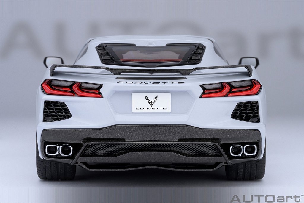 AUTOart Corvette 1:18 限定版 Chevrolet Corvette C8 Stingray Z51 1:18 Autoart Cinza - 20 anos