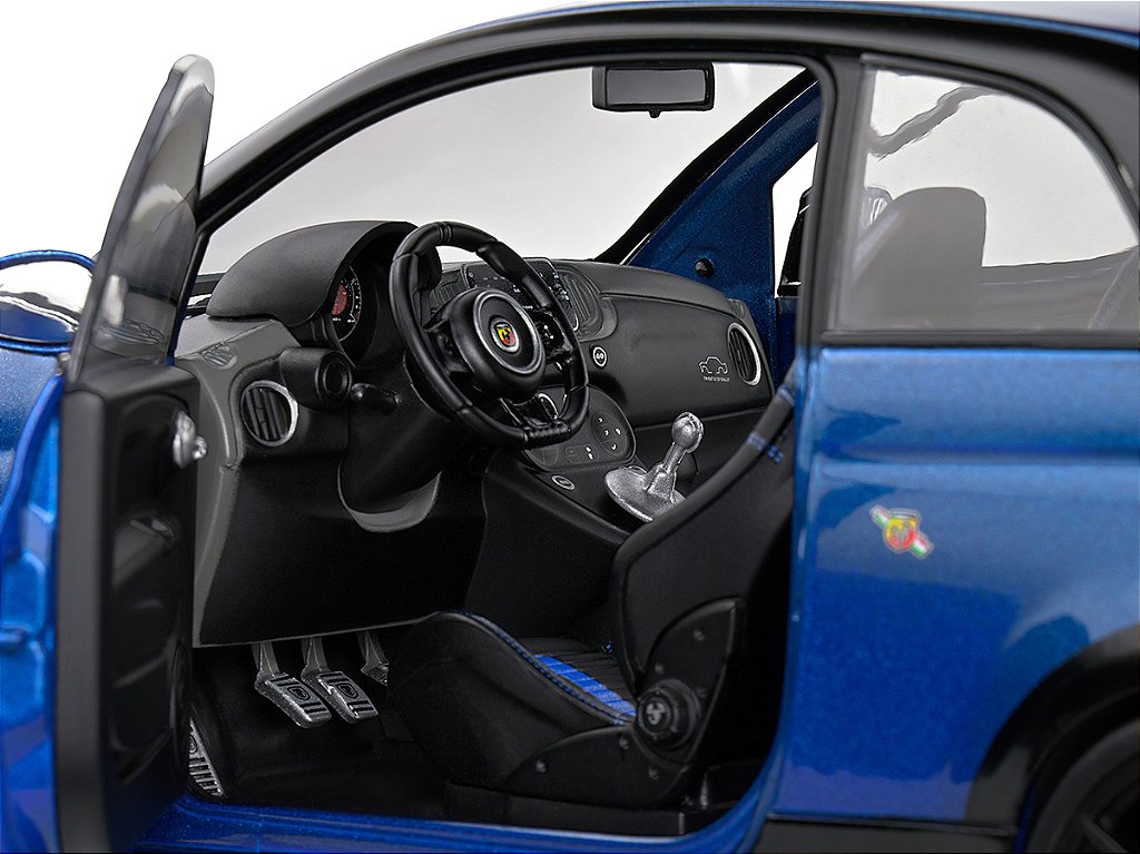 Fiat 695 Abarth Tribute Fiat 131 2022 1:18 Solido Azul - 20 anos