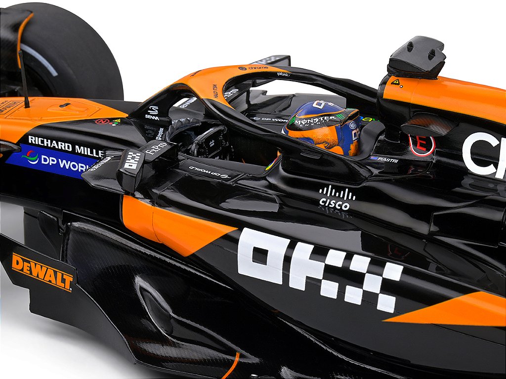 Fórmula 1 McLaren MCL38 Oscar Piastri GP Austrália 2024 1:18