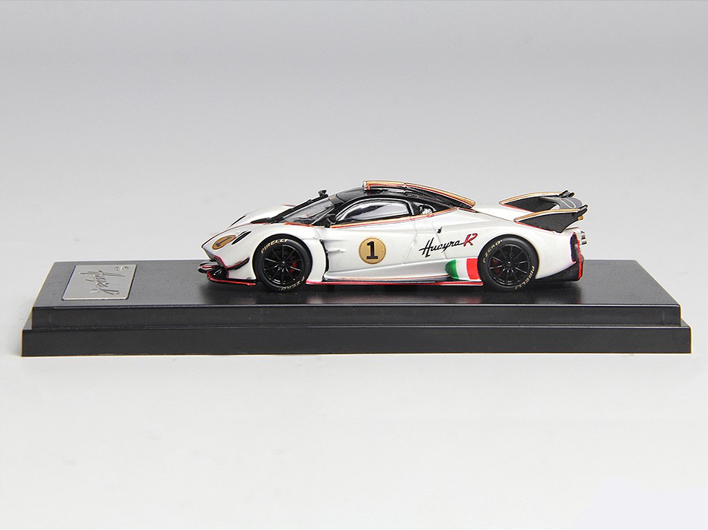 LCD 1/64 パガーニ Pagani Huayra R ウアイラ White Pagani Huayra R 1:64 LCD Models Branco - 19 anos! Loja on-line de