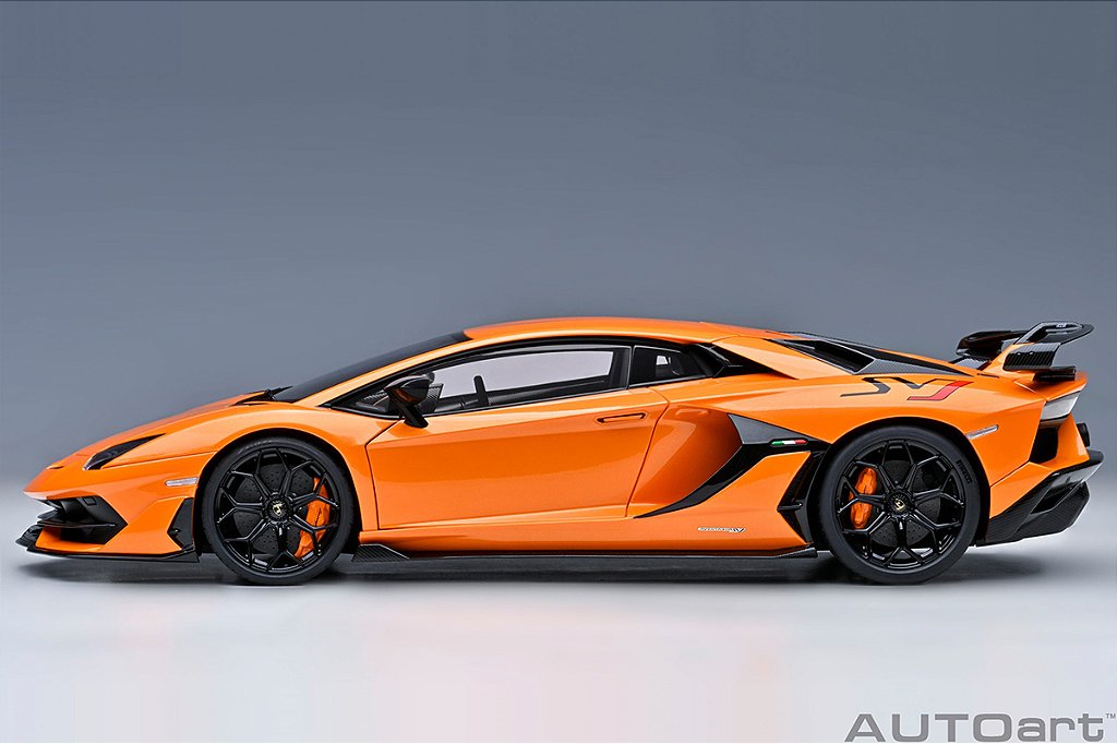 Lamborghini Aventador SVJ 1:18 Autoart Laranja - 20 anos! Loja on