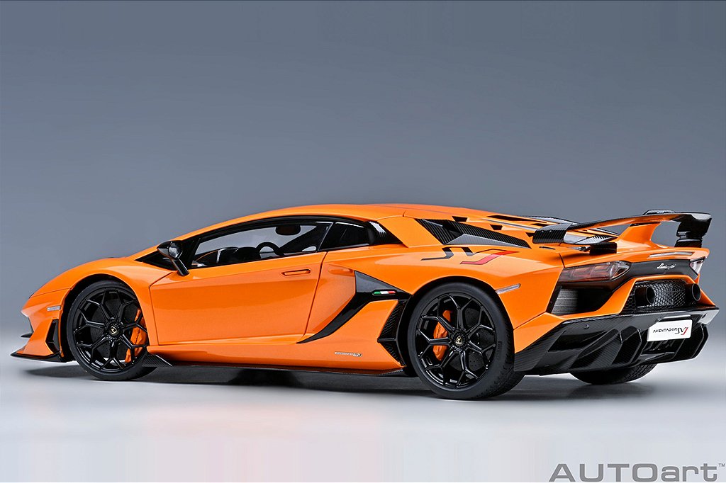 Lamborghini Aventador SVJ 1:18 Autoart Laranja - 20 anos! Loja on