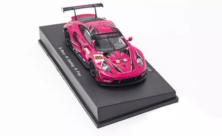 Porsche 911 RSR-19 Iron Dames 24Hs Le Mans 2023 1:64 Spark