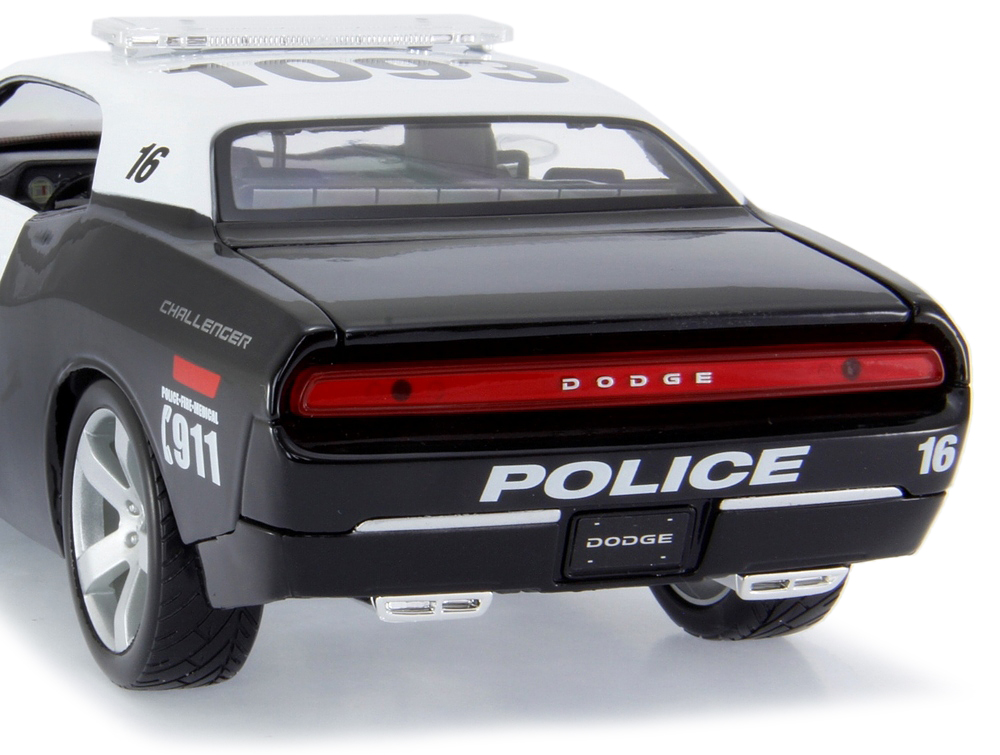 Dodge Challenger Concept 2006 Police Maisto 1:18 - 20 anos! Loja