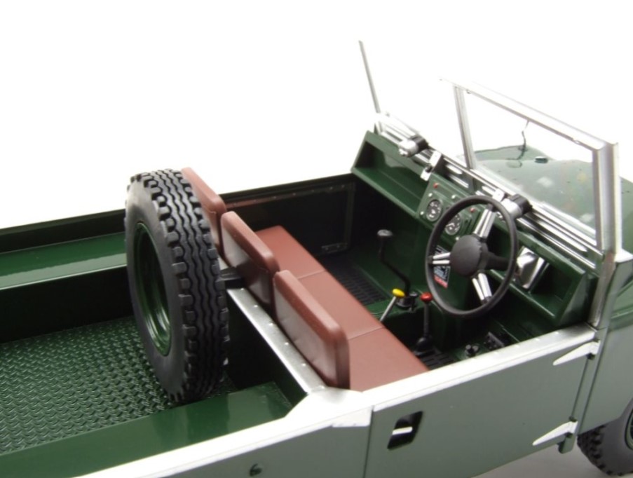Land Rover Series I 1957 1:18 MCG Verde - 20 anos! Loja on-line de