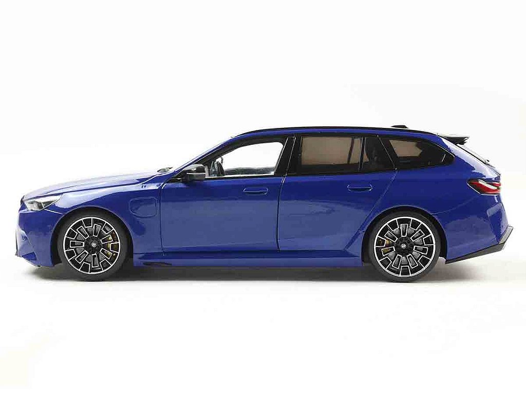 BMW M5 Touring 2024 1:18 Solido Azul - 19 anos! Loja on-line de