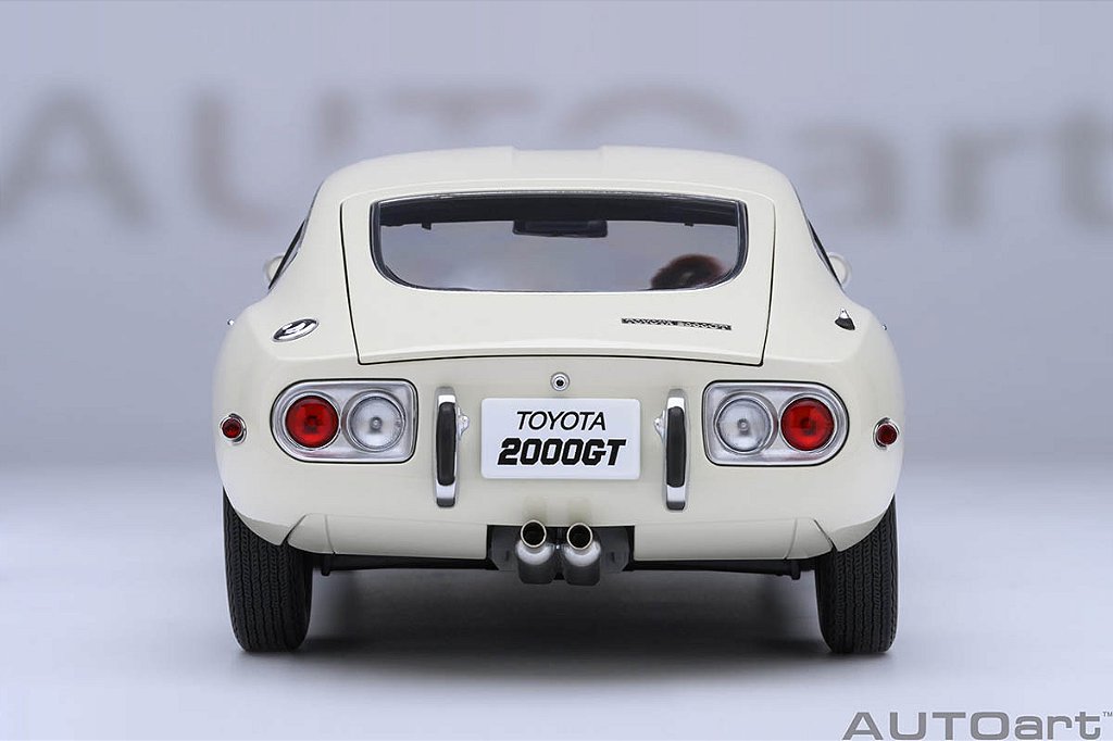 Toyota 2000GT 1967 1:18 Autoart Branco - 20 anos! Loja on-line de