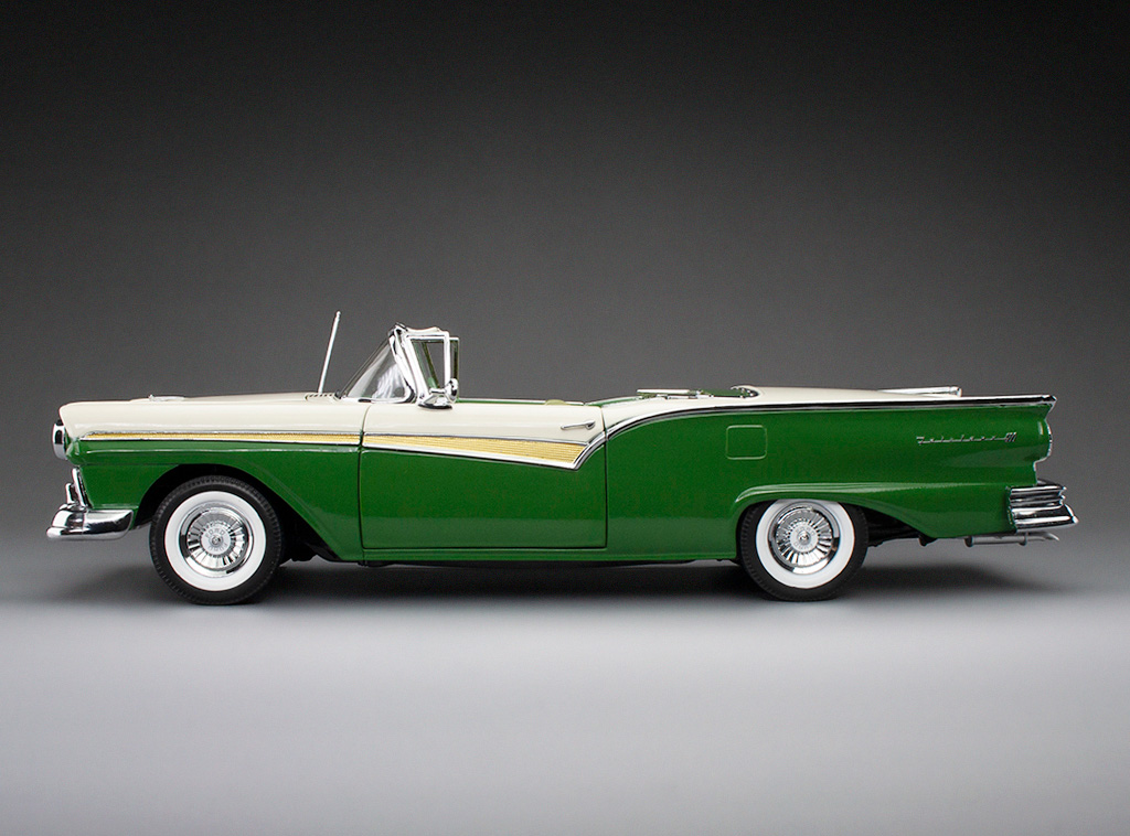 No5ミニカー1/18箱ありSun Star Ford 57 Sky liner Ford Fairlane 500 Skyliner 1957 1:18 Sunstar Verde - 20 anos! Loja