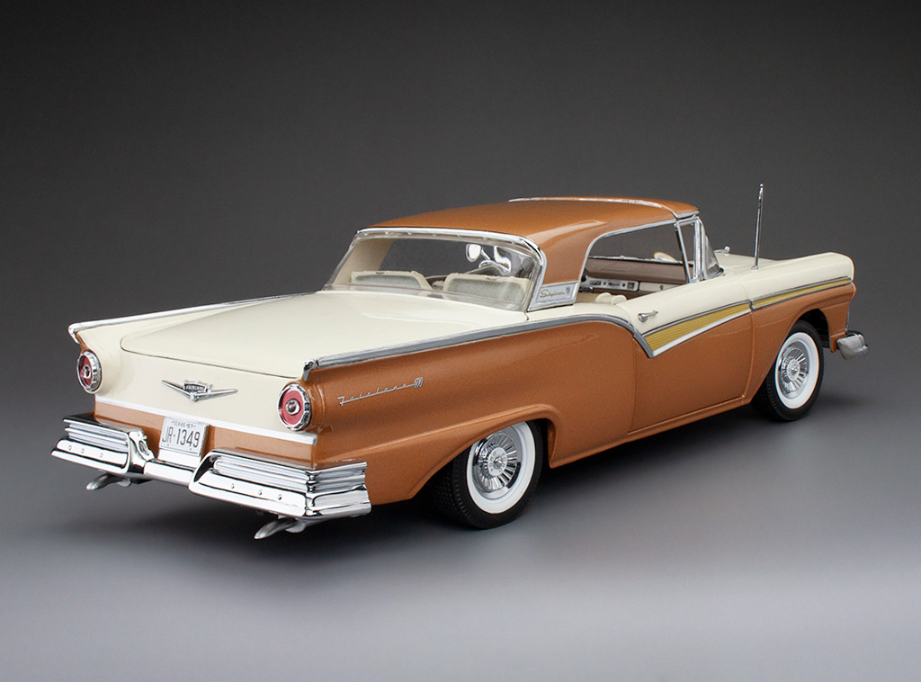 Ford Fairlane 500 Skyliner 1957 1:18 Sunstar - 20 anos! Loja on