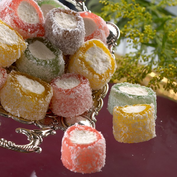 Qishloq hojatxonasida yashirin kamera - onlayn tomosha qiling