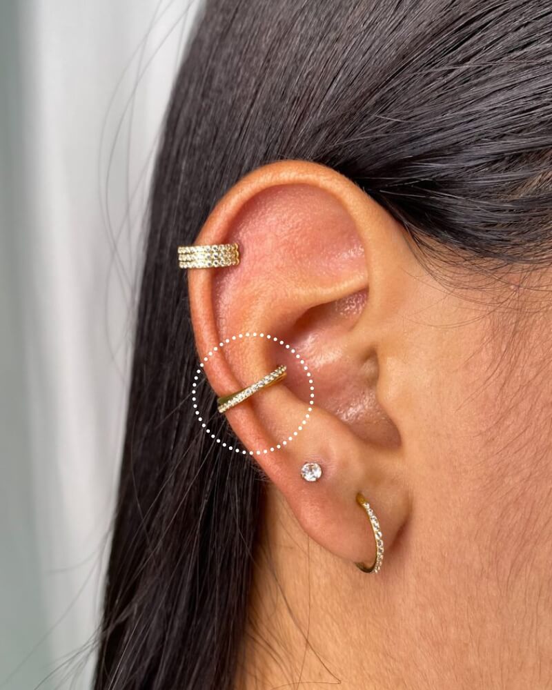 piercing-argola-cravejada-septo-daith-dyvia-titanio-alternative-piercing
