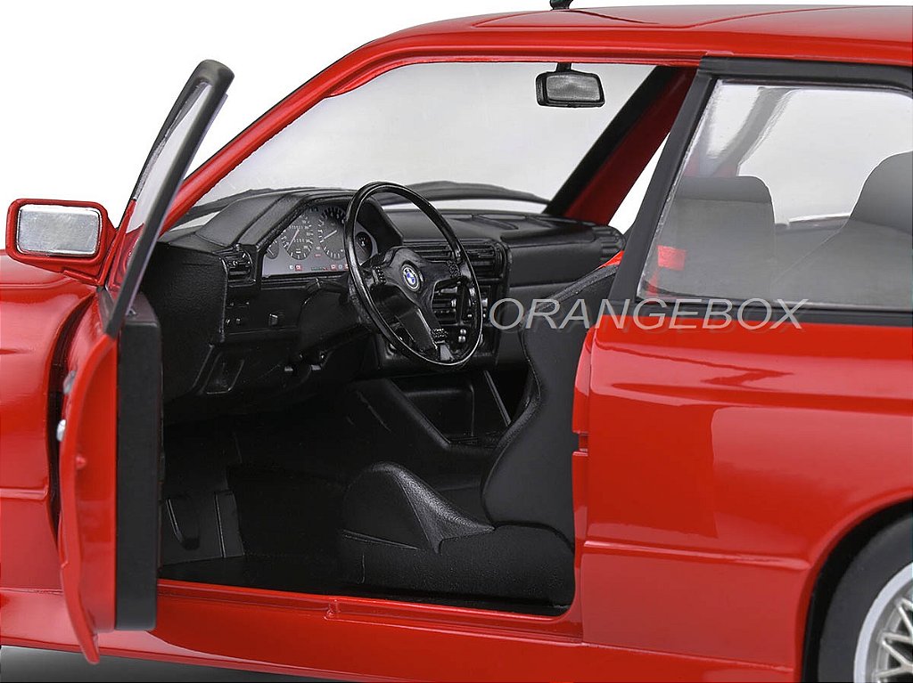 BMW M3 E30 1990 1:18 Solido Vermelho - Miniaturas Colecionáveis