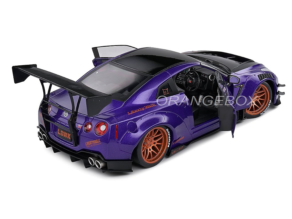 Nissan GT-R (R35) 2022 Liberty Walk Body Kit 2.0 1:18 Solido