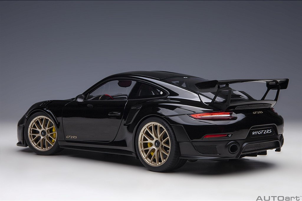 Porsche 911 (991.2) GT2 RS Weissach Package 1:18 Autoart Preto