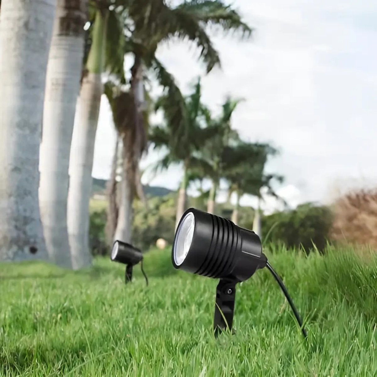 Espeto de Jardim LED Integrado 6W Clear Preto IP65 Bivolt Germany