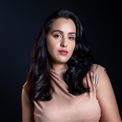 Especialista Karla Ormond