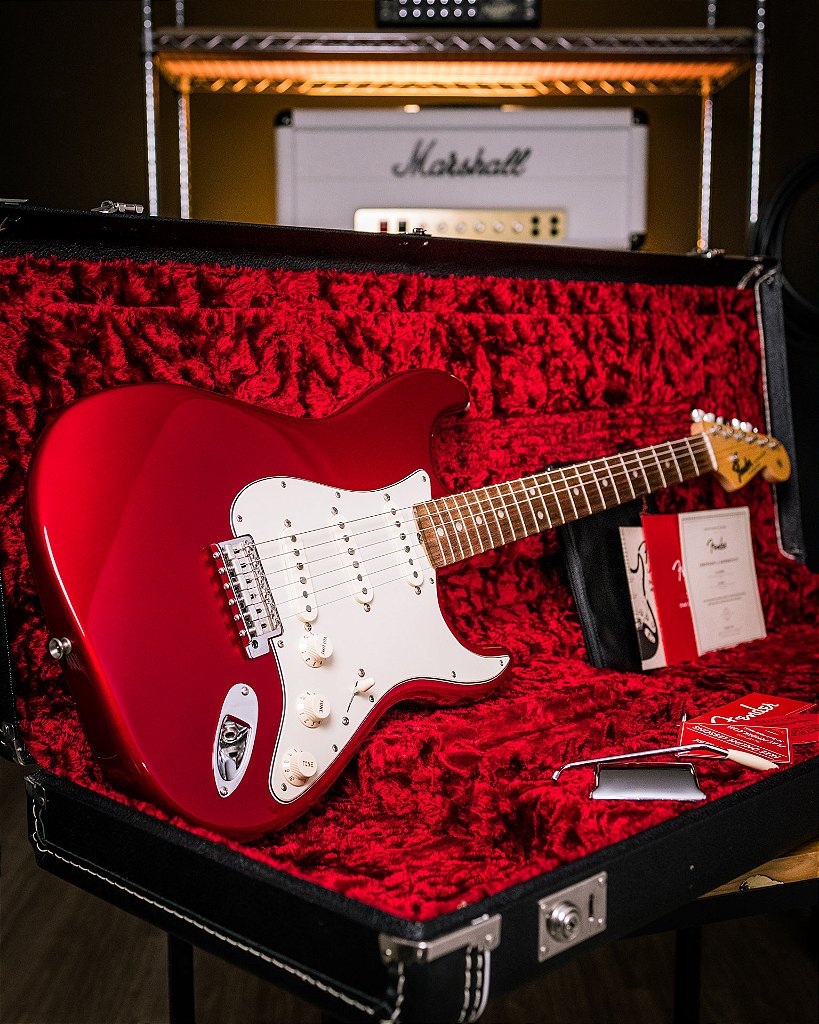 Guitarra Fender Stratocaster American Original '60s - The