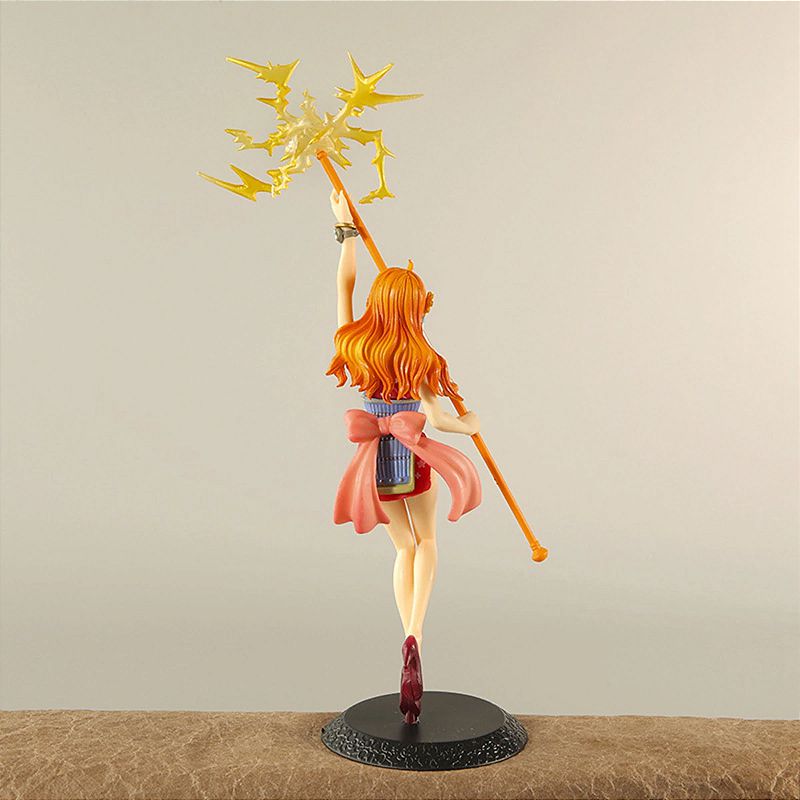 Action Figure Nami - One Piece - Cubo Nerd - O universo geek em um