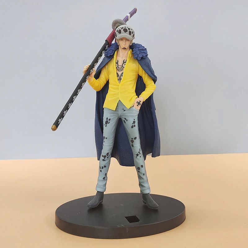 Action Figure Trafalgar Law - One Piece - Cubo Nerd - O universo