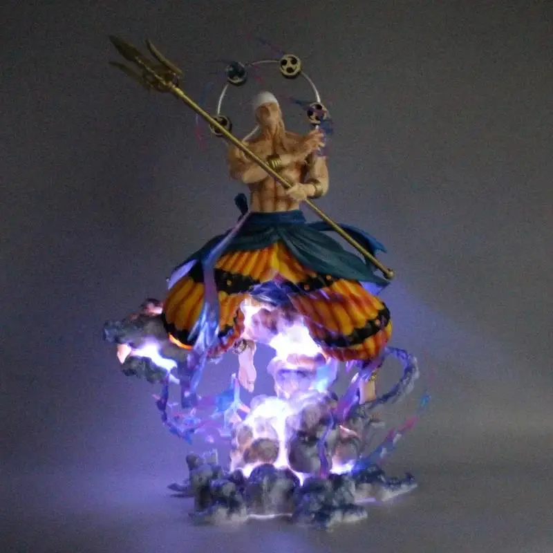 Estátua Deus Enel 33cm Com LED's - One Piece - Cubo Nerd - O