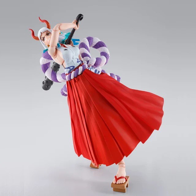 Action Figure Yamato One Piece - Bandai SHFiguarts - Cubo Nerd - O
