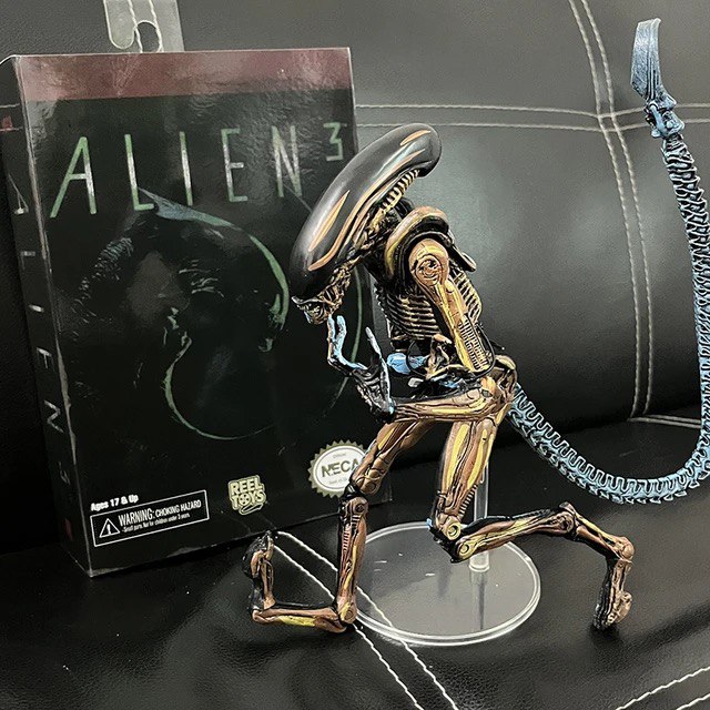 Action Figure Xenomorph Alien 3 Ultimate - Original NECA - Cubo