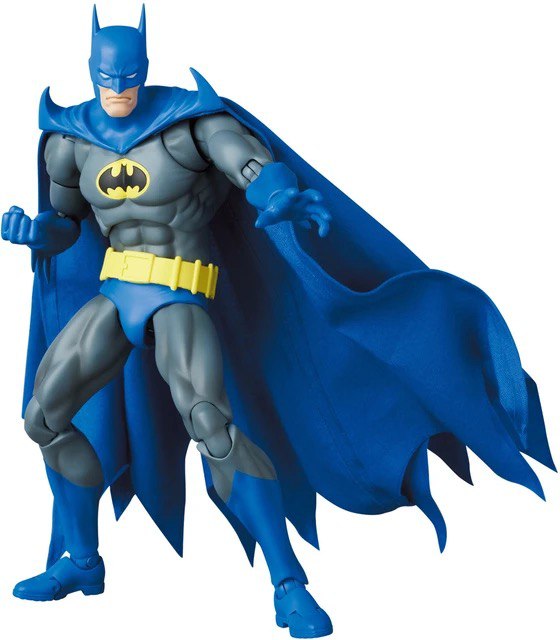 Action Figure Batman Knight Crusader Dc Comics - Original MAFEX